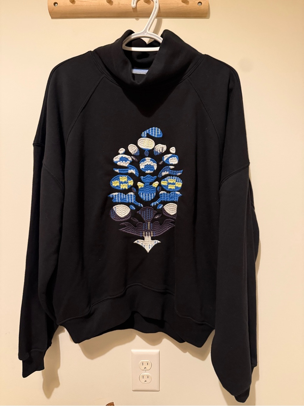 FREE PEOPLE - Black Embroidered High-Neck Sweater
